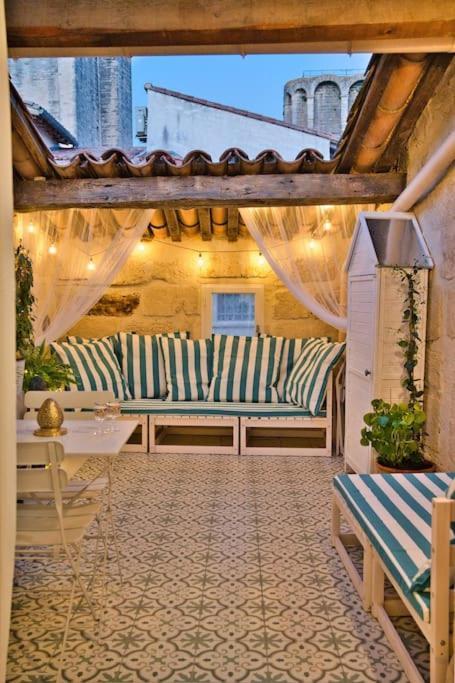 Appartement-Terrasse Centre Historique Uzes Ngoại thất bức ảnh